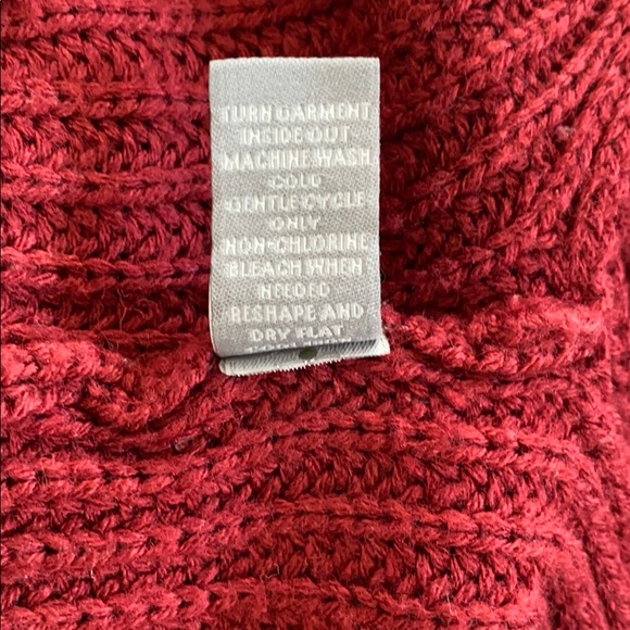 Charlotte Russe maroon sweater - Picture 5 of 5